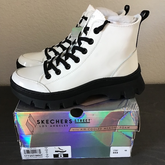 Skechers Shoes - SKECHERS Women's Roadies Surge - Avenue Casual Sneaker Boots